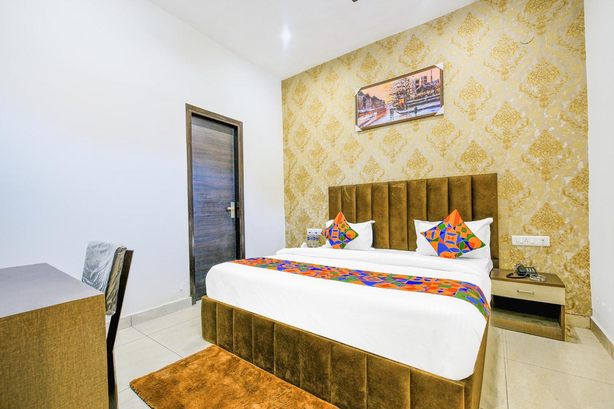 Fabhotel Royal Regency I Ludhiana Exterior photo